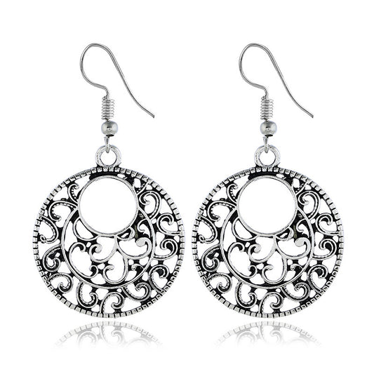 Hollow pattern earrings