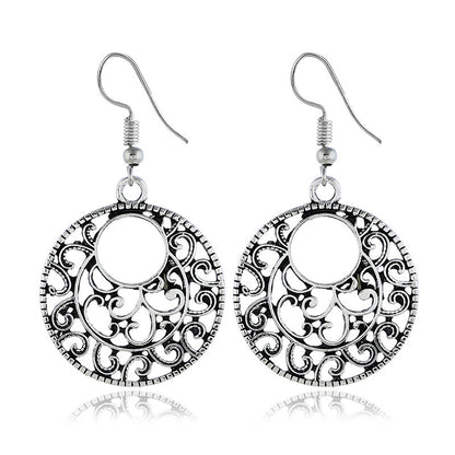 Hollow pattern earrings