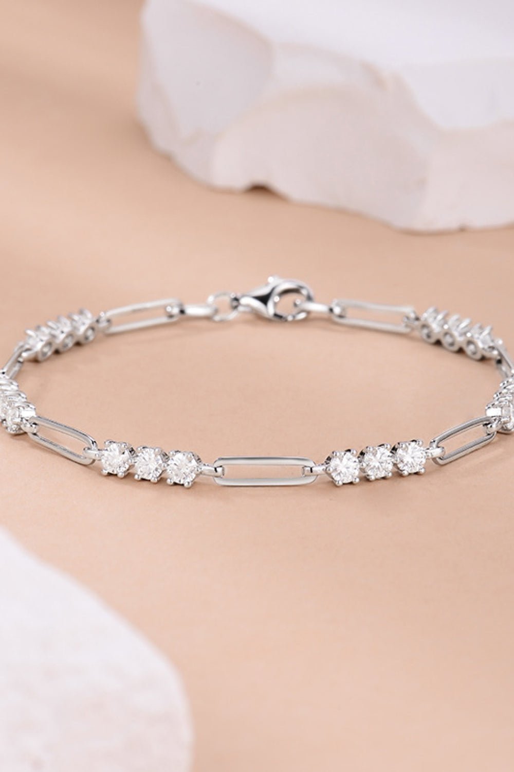 1.8 Carat Moissanite 925 Sterling Silver Bracelet - MYSTIQOR