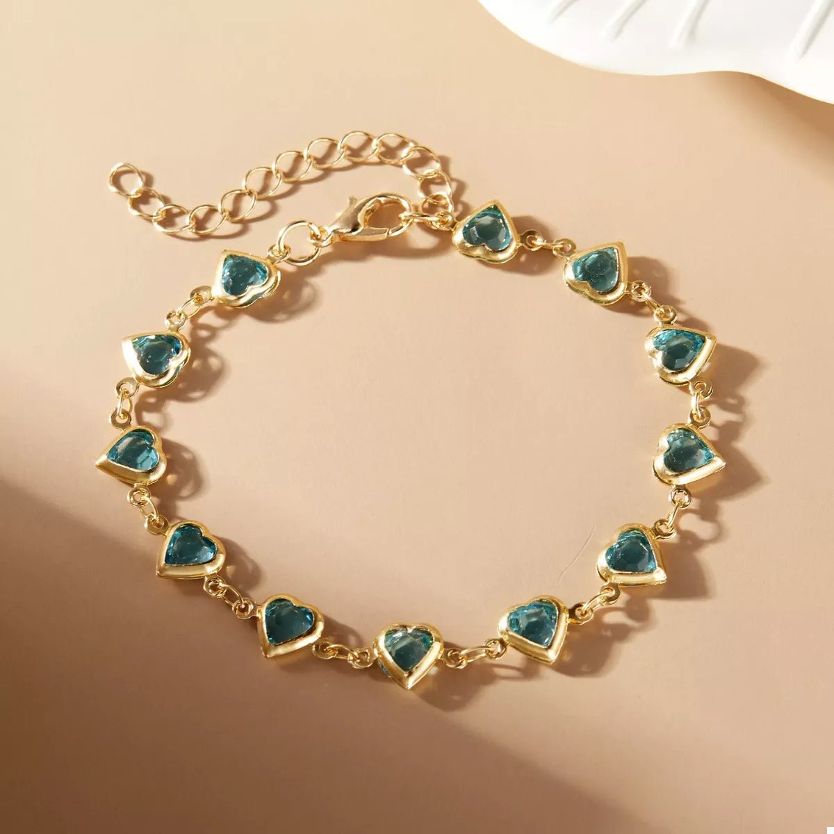 18K Gold - Plated Heart Bracelet - MYSTIQOR