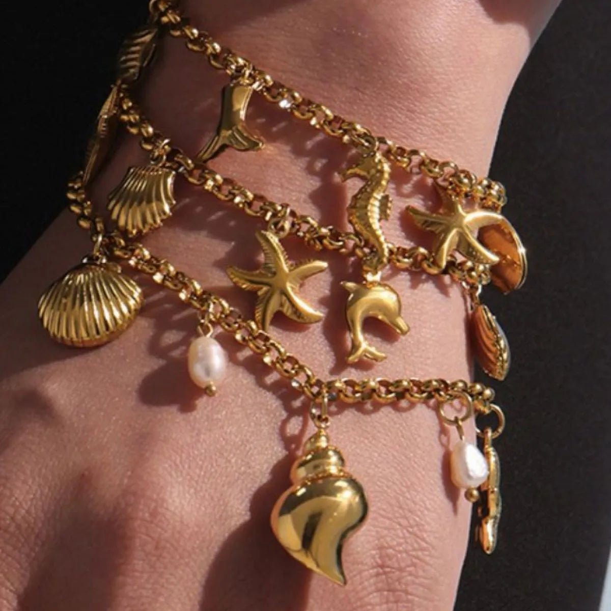 18K Gold - Plated Sea Shell Charm Bracelet - MYSTIQOR