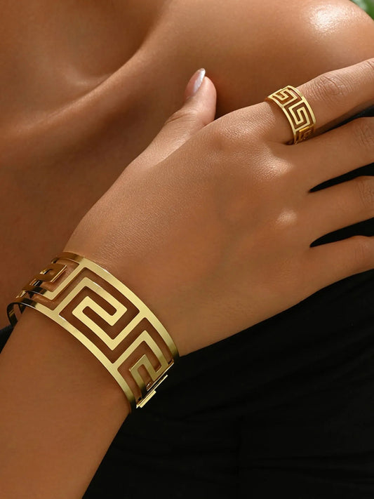 18K Gold - Plated Stainless Steel Geometric Bracelet and Ring Jewelry Set - MYSTIQOR