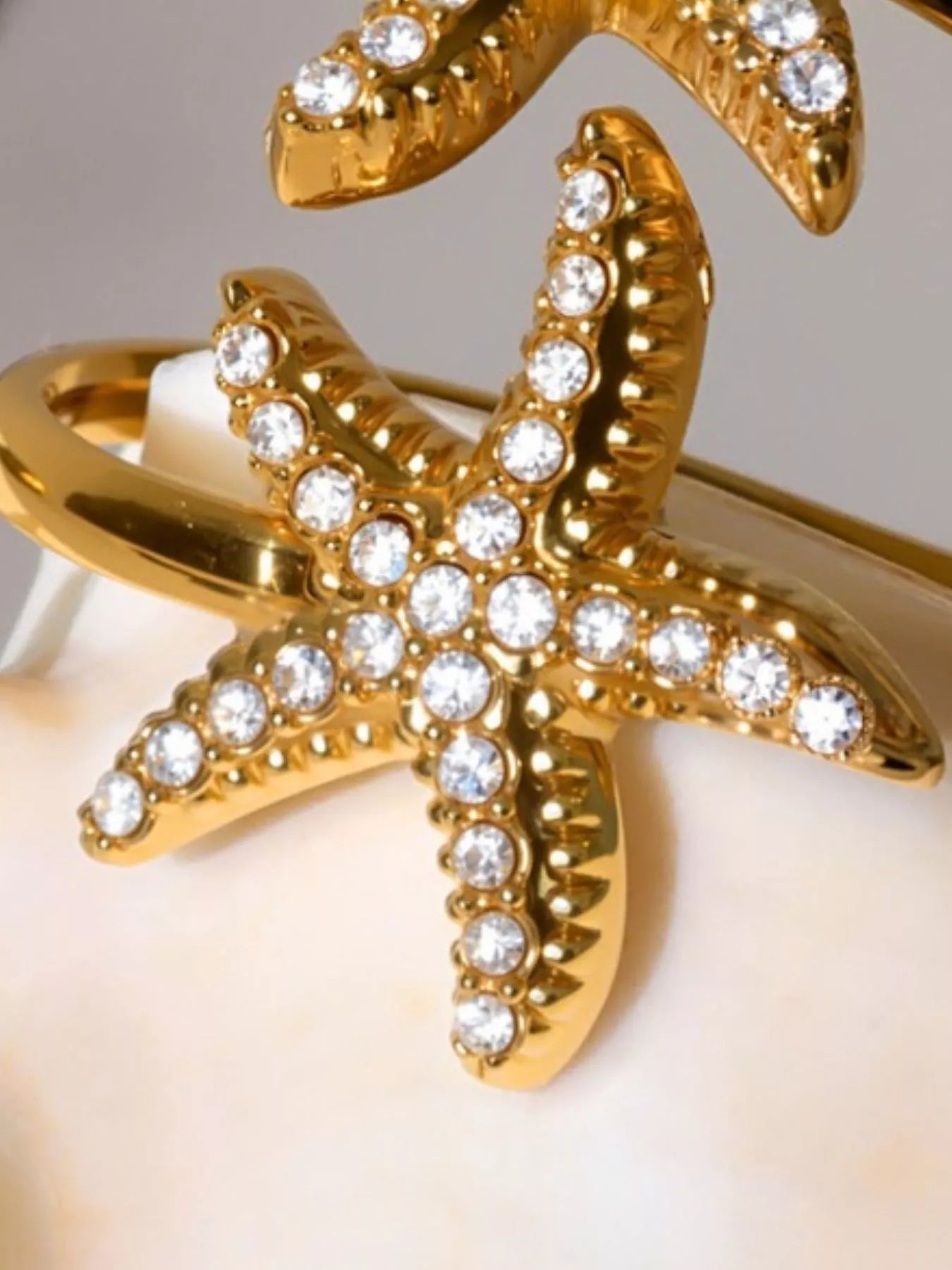18K Gold - Plated Stainless Steel Zircon Starfish Ring - MYSTIQOR
