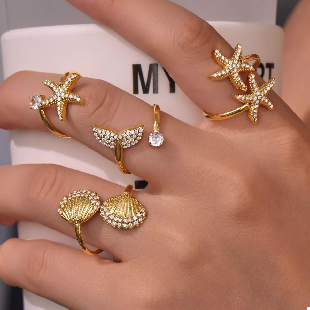 18K Gold - Plated Stainless Steel Zircon Starfish Ring - MYSTIQOR