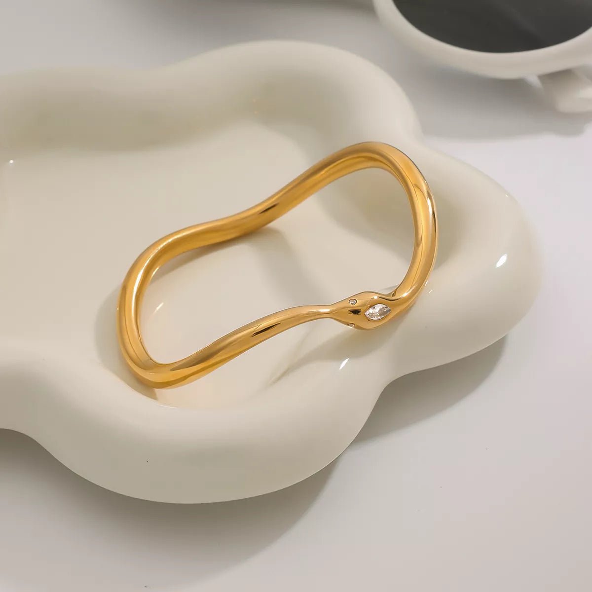 18K Gold - Plated Wave Bracelet - MYSTIQOR