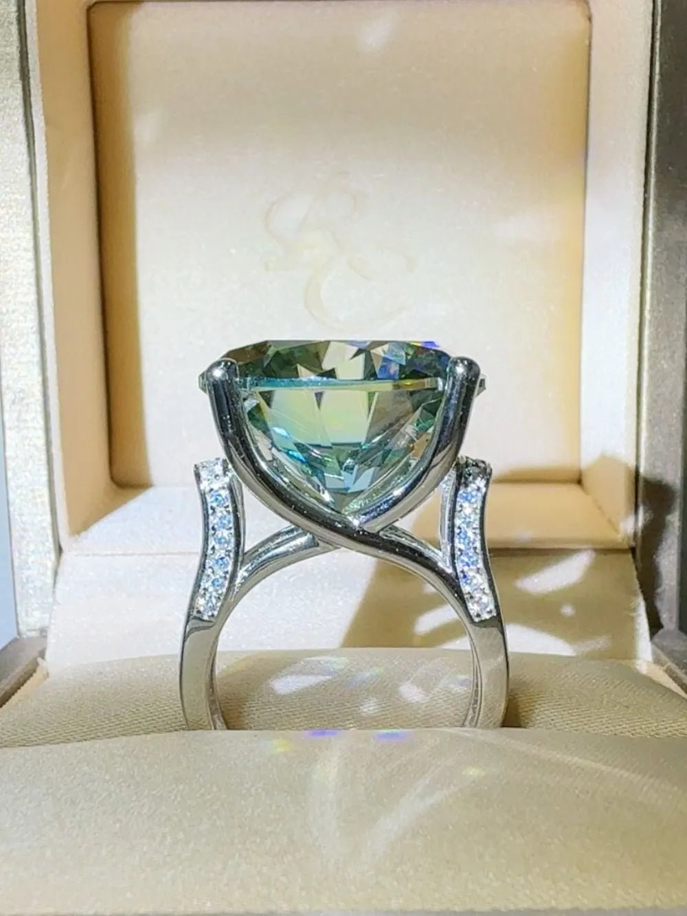 20 Carat Moissanite 925 Sterling Silver Ring - MYSTIQOR