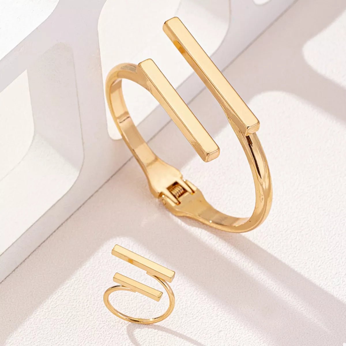 Adjustable 18K Gold - Plated Modern Bar Bracelet and Ring Jewelry Set - MYSTIQOR