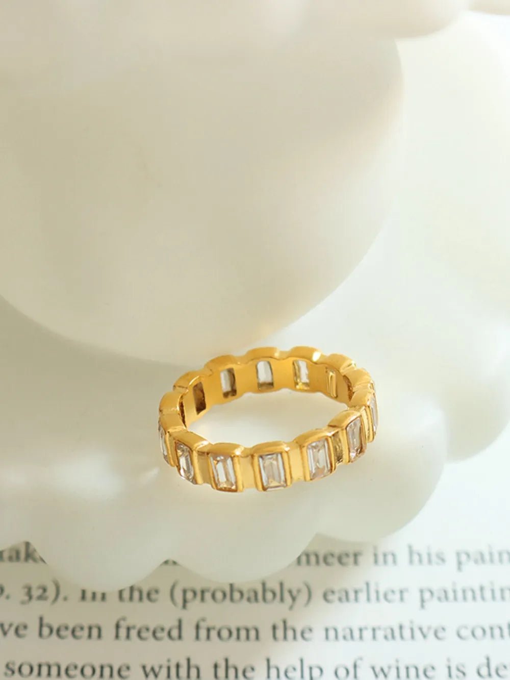 Titanium Steel Inlaid Zircon Ring - MYSTIQOR